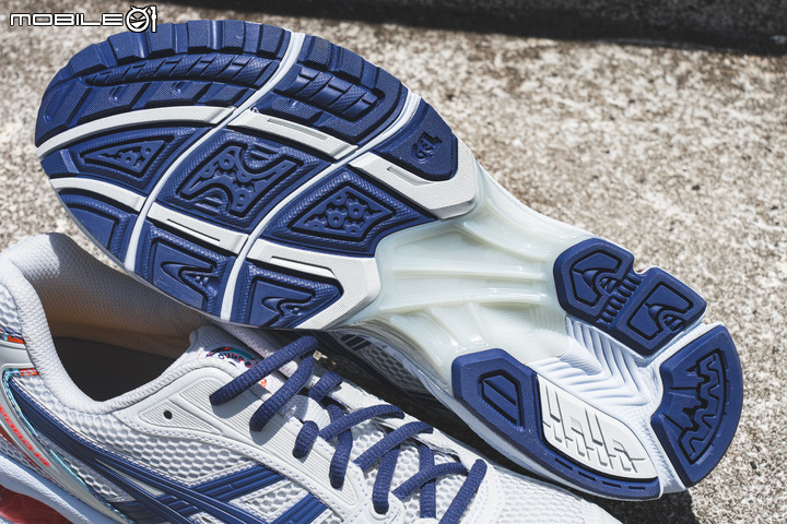ASICS「為運動喝采」系列鞋款開箱分享 多層次的高質感呈現!