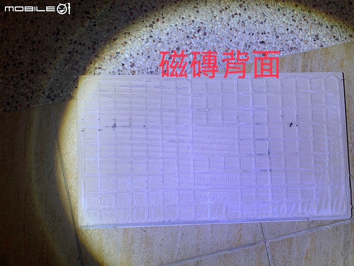 這算磁磚施工不良嗎