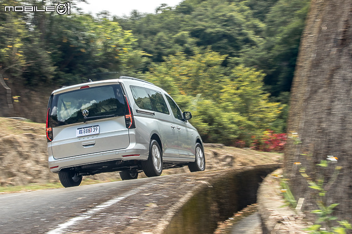 Volkswagen Caddy Maxi 試駕|好爸爸必買SUV? 這台七座MPV也很可以!