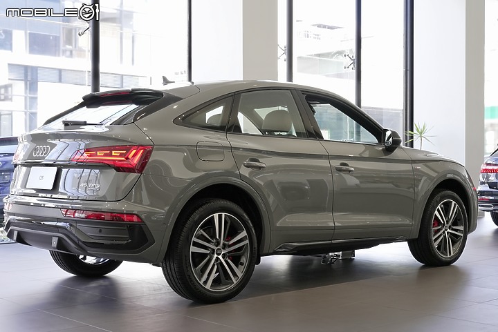 Q5 Sportback Edition One 展間照片分享