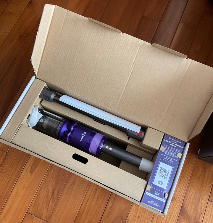 Dyson omni glide剛剛寄到並試用