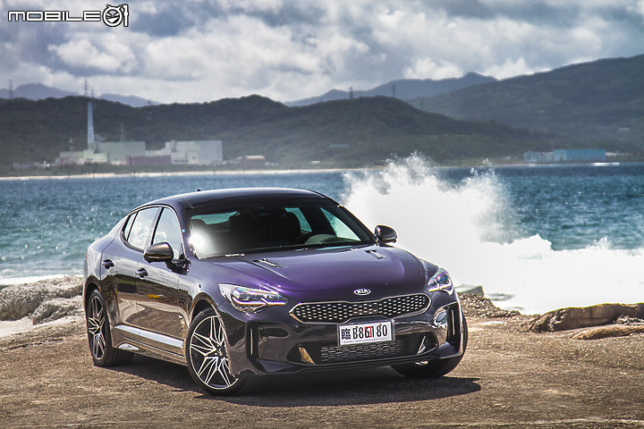 Kia Stinger 3.3 GT AWD小改款試駕∣務實生活、駕馭樂趣 其實可以兼得