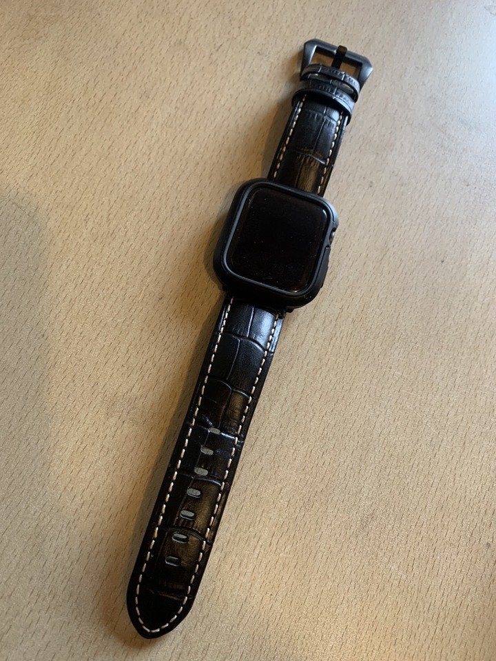 爸爸watch用的很順，連老媽都想入坑