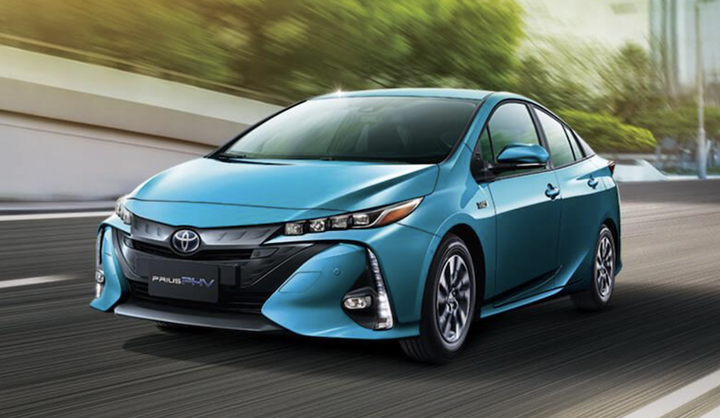 新車漲價漲不停?有休旅車自砍 30 萬元吸客!
