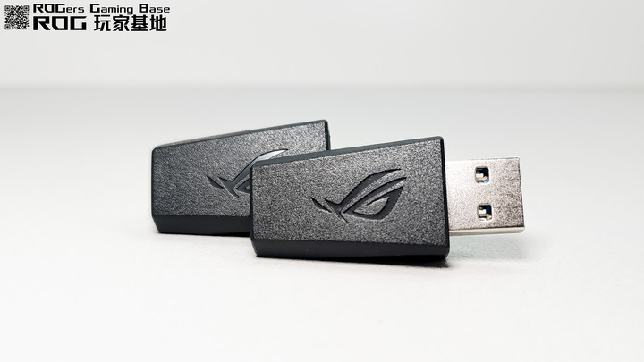 ROG CLAYMORE II開箱 - 一把ROG的傳奇旗艦鍵盤