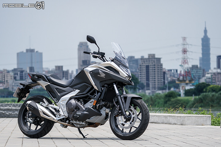 2021 HONDA NC750X DCT 試駕｜直覺操控 變速箱更滑順