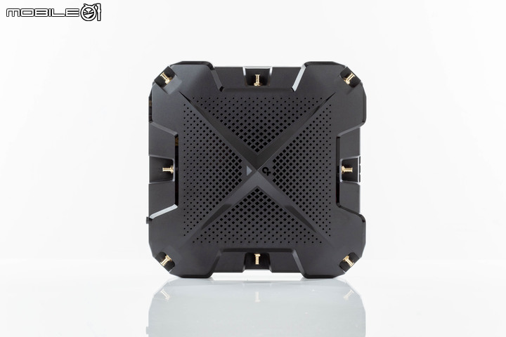 TP-Link Archer GX90 WiFi 6 電競路由器開箱體驗 居家防疫時期的必備網路良藥