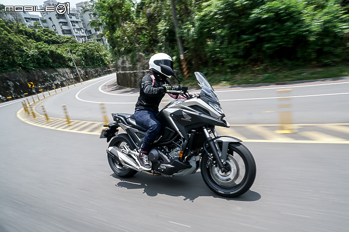 2021 HONDA NC750X DCT 試駕|直覺操控 變速箱更滑順
