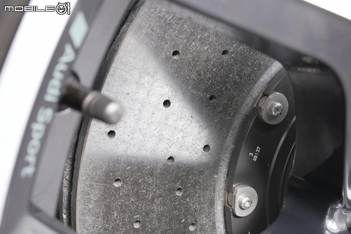 Audi RS Q8 頂級選配