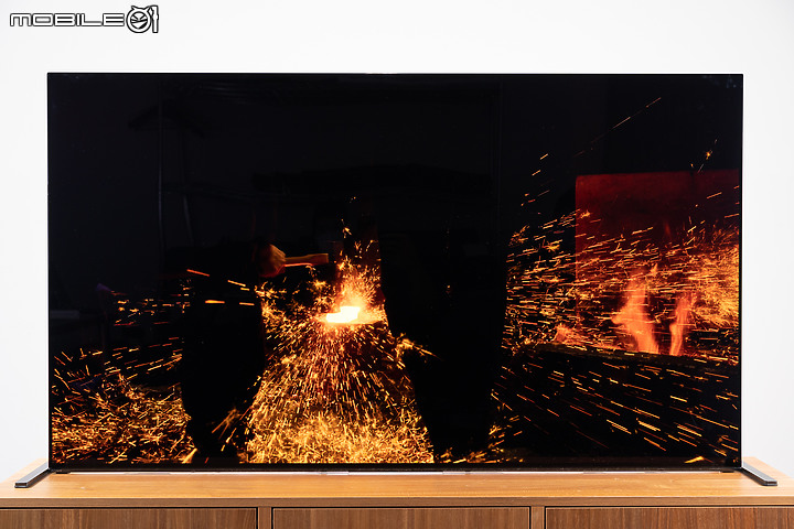 Sony BRAVIA MASTER Series A90J OLED 體驗 與 A80J 的差異與購買建議！