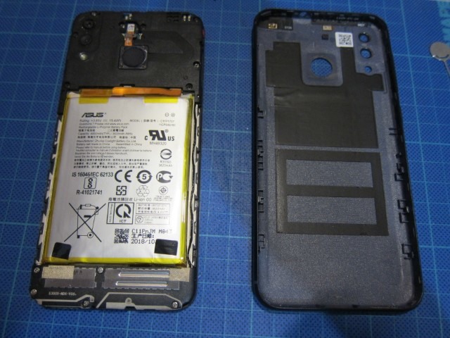 Zenfone Max換電池步驟+背膠不會貼