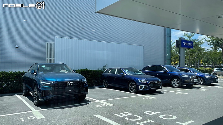 【Audi Q8 55 TFSI 星浩藍】選配/開箱/包膜/消光犀牛皮/外拍 圖多分享 by Vansen