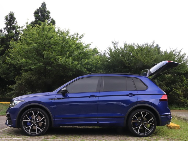直上直上直上,一次攻頂Tiguan R交車