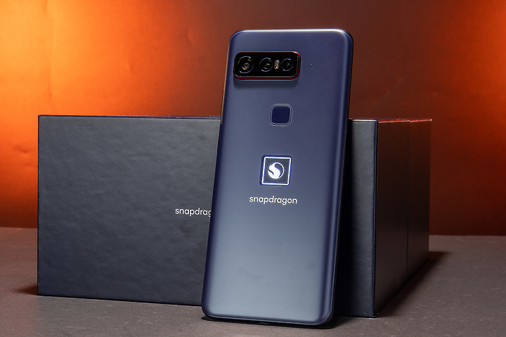 高通「Smartphone for Snapdragon Insiders」開箱/ 給科技迷的誠意包裝