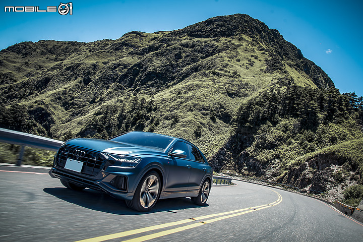 【Audi Q8 55 TFSI 星浩藍】選配/開箱/包膜/消光犀牛皮/外拍 圖多分享 by Vansen