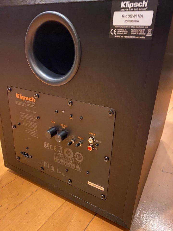 【微分享】小空間的4.1劇院簡單建置