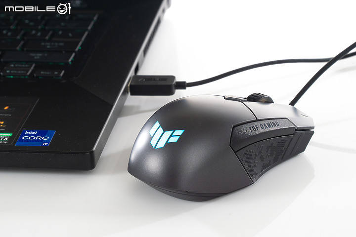 ASUS TUF Dash F15測試報告 設計翻新、輕薄化的軍規電競筆電
