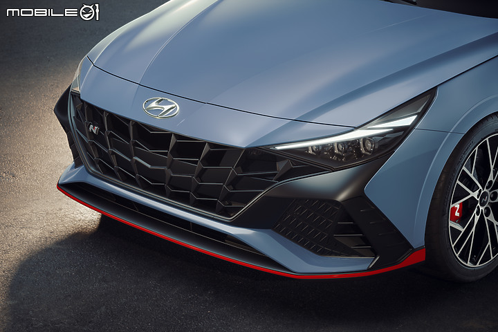 【海外新訊】Hyundai Elantra N正式登場,280hp、5.3秒加速破百的前驅性能房車!