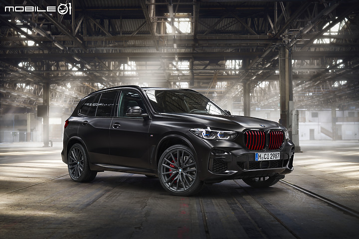 【海外新訊】原廠式樣的血盆大口!BMW推出X5、X6 Black Vermilion、X7 Frozen Black metallic特仕版車款