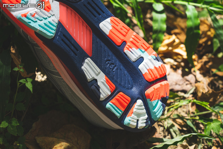 ASICS「為運動喝采」系列鞋款開箱分享 多層次的高質感呈現！