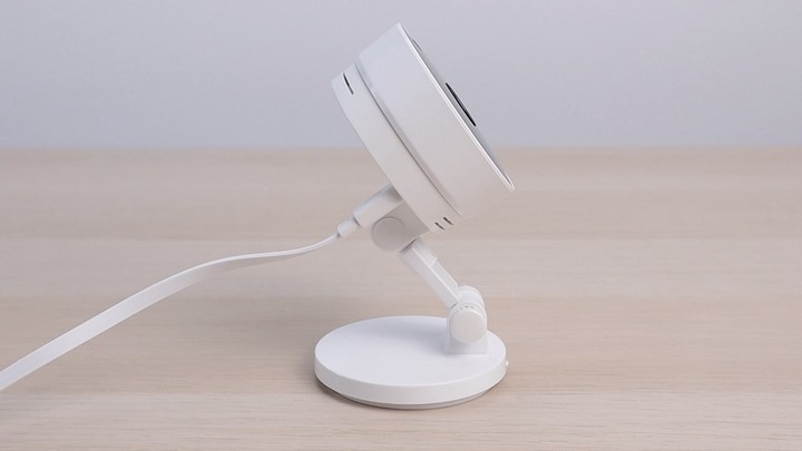 無線遙控擺頭 IPcam，FOSCAM R2M、C2M 外殼質感超乎預期
