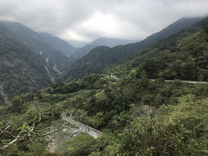 單車騎到向陽森林遊樂區再嘉明湖單攻2天1夜行