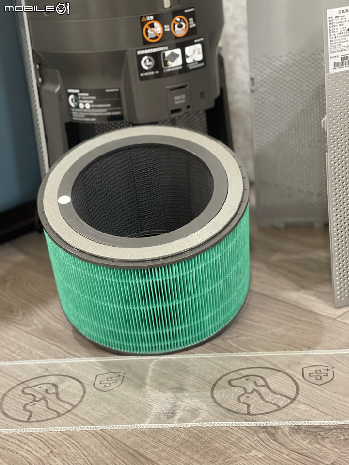 圓圓貓微開箱~ LG樂金 PuriCare 360°空氣清淨機 AS651DSS0 超級大白2.0