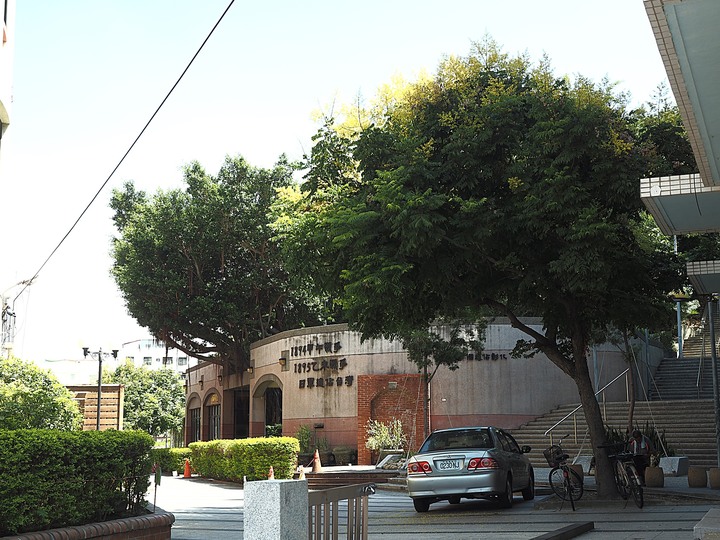 彰化市 1895八卦山抗日保台史蹟館 — 國內少數以廢棄防空坑道作為戰爭史蹟展覽的場館