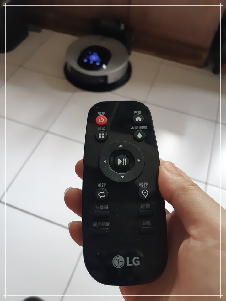 跟我來場障礙賽吧！LG M9 MAX 銳眼雙旋拖地機器人！