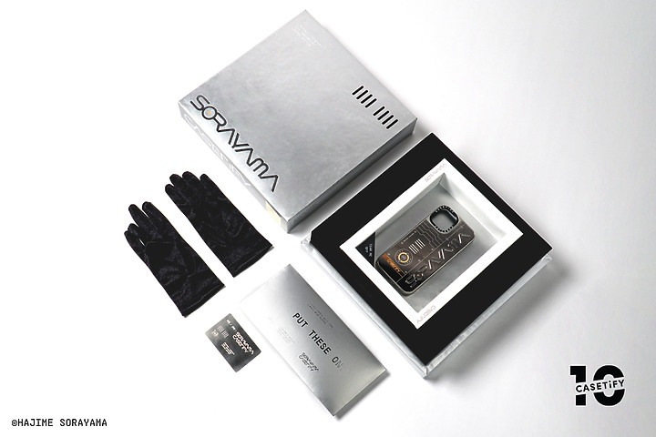CASETiFY x 空山基iPhone周邊登場｜械慾美學上機！