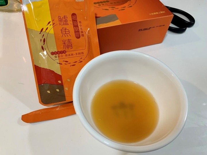 給癌症老爸的保健品 Hi-Q health褐藻醣膠鱸魚精 開箱心得