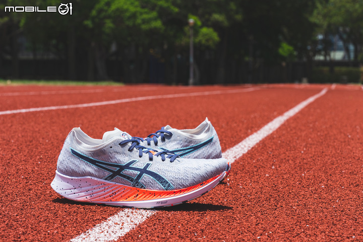 ASICS「為運動喝采」系列鞋款開箱分享 多層次的高質感呈現!