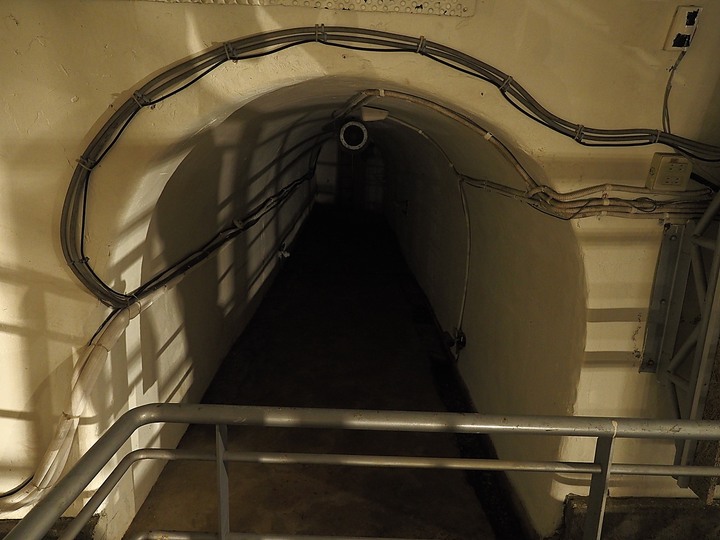 彰化市 1895八卦山抗日保台史蹟館 — 國內少數以廢棄防空坑道作為戰爭史蹟展覽的場館