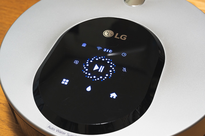 養隻會拖地的外星寵物吧 — LG CordZero ThinQ M9銳眼 雙旋拖地機器人