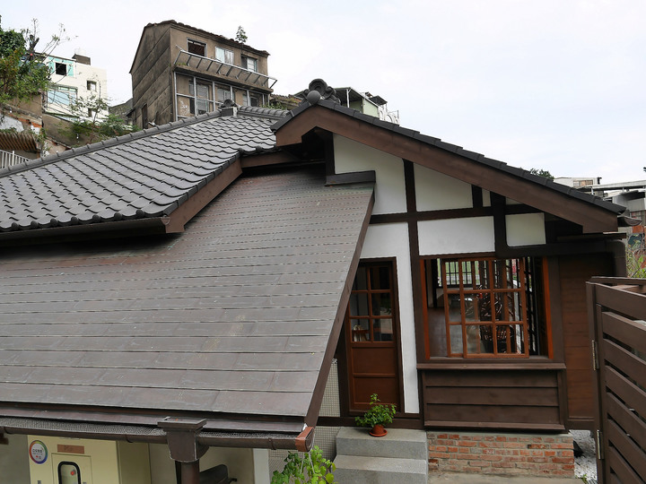 淡水 日本警官宿舍 — 淡水老街區少見的日治時期日式木造官舍建築