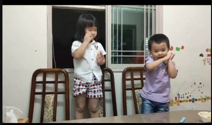 小王子第一次的畢業典禮就遇到疫情^^