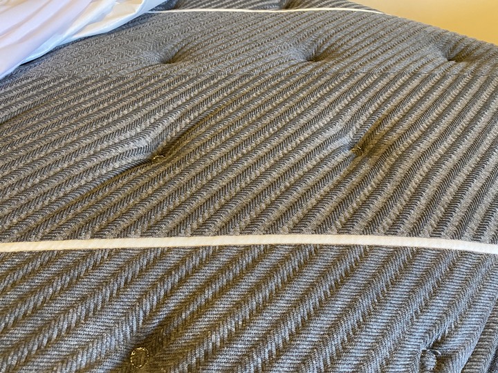 席夢思頂級黑標美國代購開箱