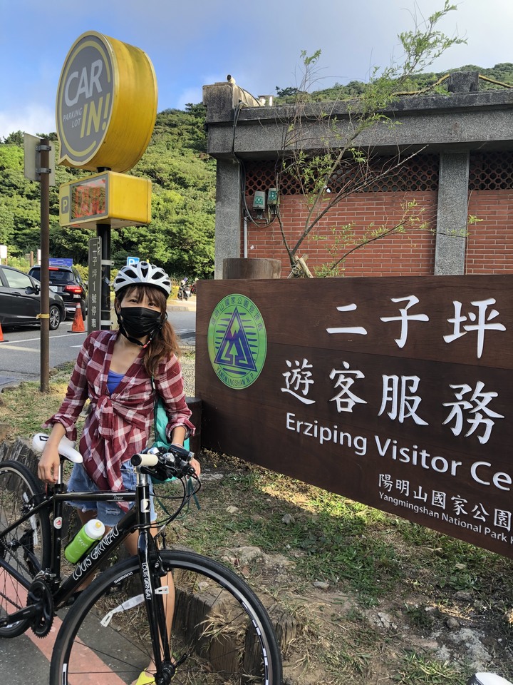 騎再辛苦都值得—大屯山助航站