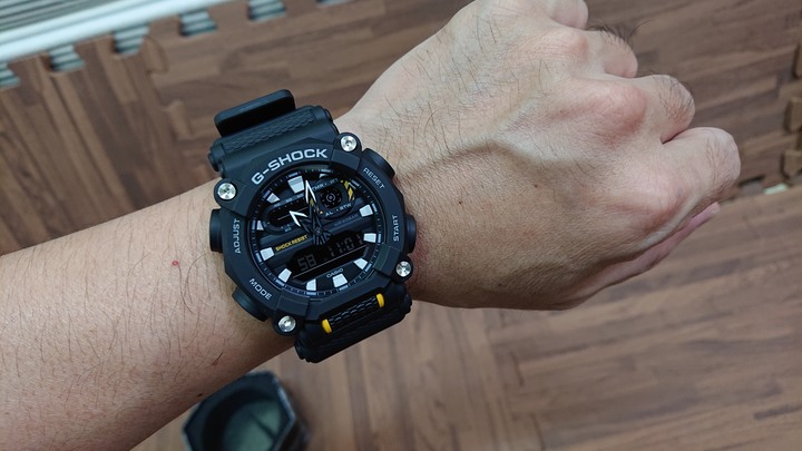 開箱：CASIO G-SHOCK 重裝工業風 GA-900