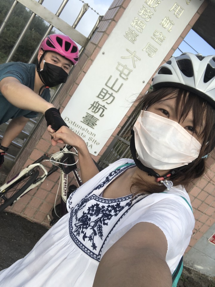 騎再辛苦都值得—大屯山助航站