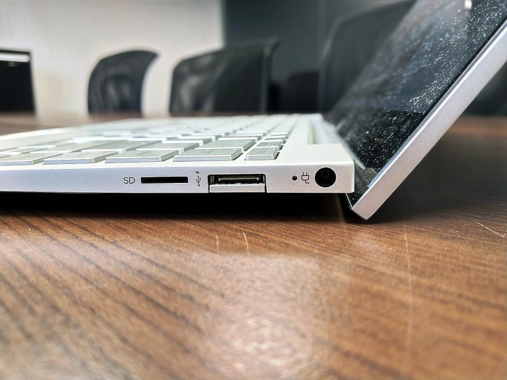 《選筆電真簡單》HP Envy13 體驗心得分享《Intel Evo 認證》