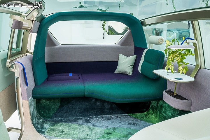 【海外新訊】Mini Vision Urbanaut概念實車亮相,最「大」台的迷你巴士!