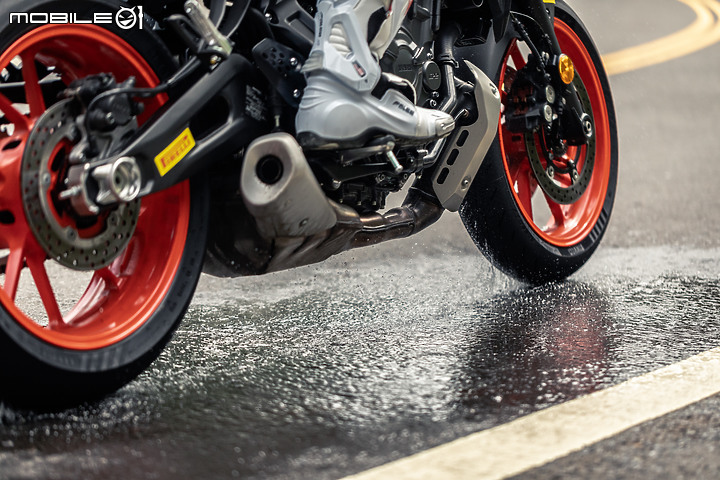 【快訊】性能再提升！PIRELLI DIABLO ROSSO IV 正式發表！