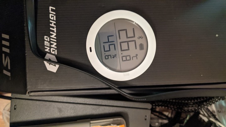 微星MSI MAG CoreLiquio 360R 簡易開箱 (更新 空冷利民TRUE Spirit 140 Power 單風扇水冷 MasterLiquid ML120L V2 RGB 雙風扇水冷 微星MAG CoreLiquio 240R 溫度測試對比) )