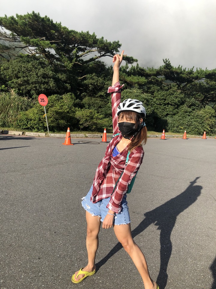 騎再辛苦都值得—大屯山助航站