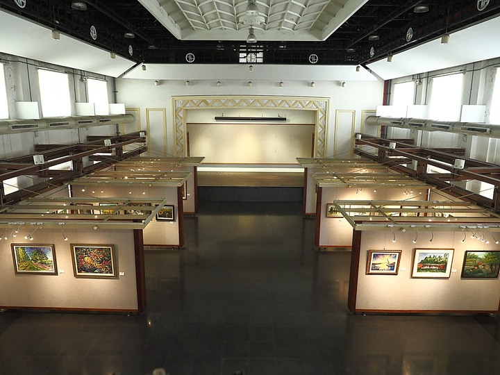彰化市公會堂|彰化藝術館|八卦山紅毛井 — 日治時期興建之大型民眾聚會場所,與後方的400年古井