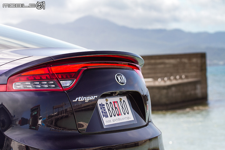 Kia Stinger 3.3 GT AWD小改款試駕∣務實生活、駕馭樂趣 其實可以兼得