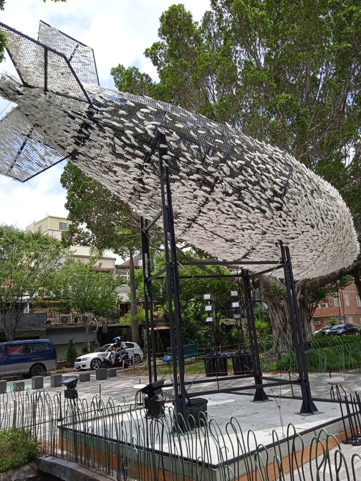 隆恩圳親水公園,藝術品