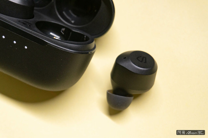 「開箱」SoundPeats T2 - 2千不到、有通透模式、音質又好！ANC 主動降噪藍牙耳機