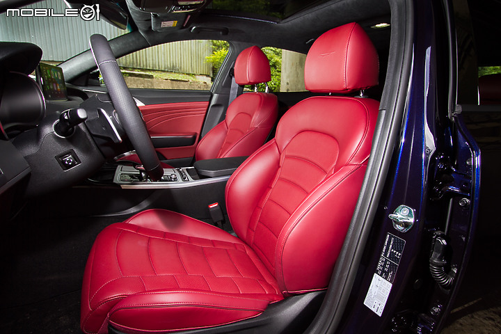 Kia Stinger 3.3 GT AWD小改款試駕∣務實生活、駕馭樂趣 其實可以兼得